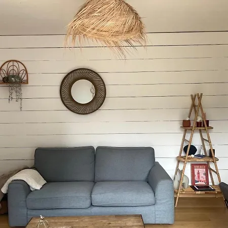 Σπίτι διακοπών Beachfront House *